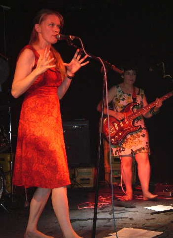 A Lines 1414.jpg (72619 bytes)