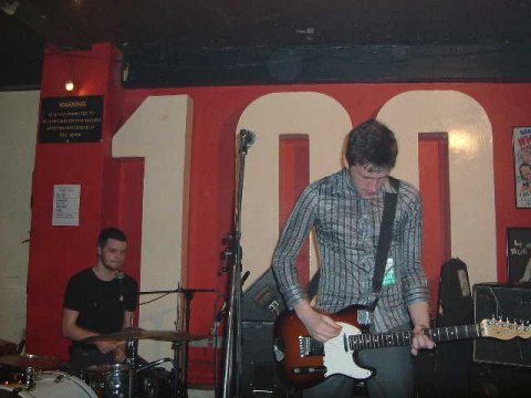 futureheads live at 100 club.JPG (33084 bytes)