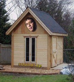 shed-large.jpg (29565 bytes)