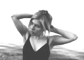tanya donelly.jpg (5300 bytes)