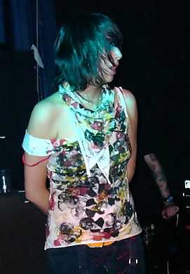 yyys kareno34 0808.jpg (12862 bytes)